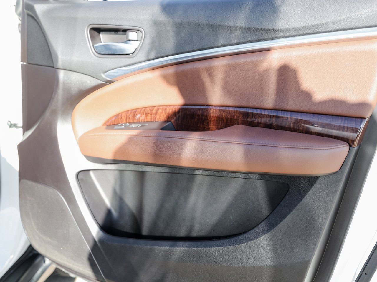 Used 2017 Acura MDX FWD w/ Technology Package image 27