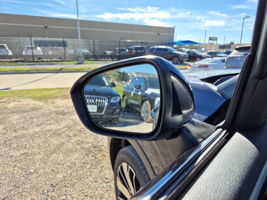 New 2026 Mitsubishi Outlander SEL image 34