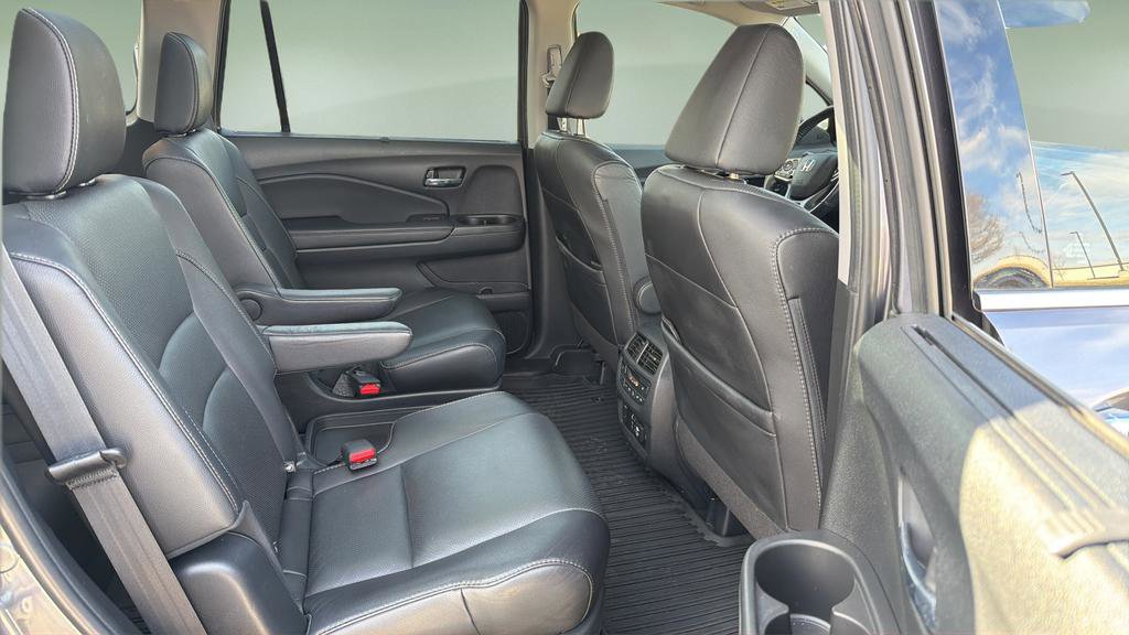 Used 2021 Honda Pilot Elite image 18