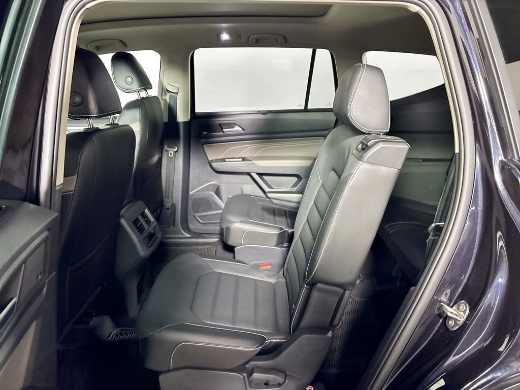 Used 2023 Volkswagen Atlas SEL Premium image 21