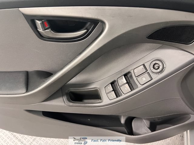 Used 2013 Hyundai Elantra GLS FWD image 23