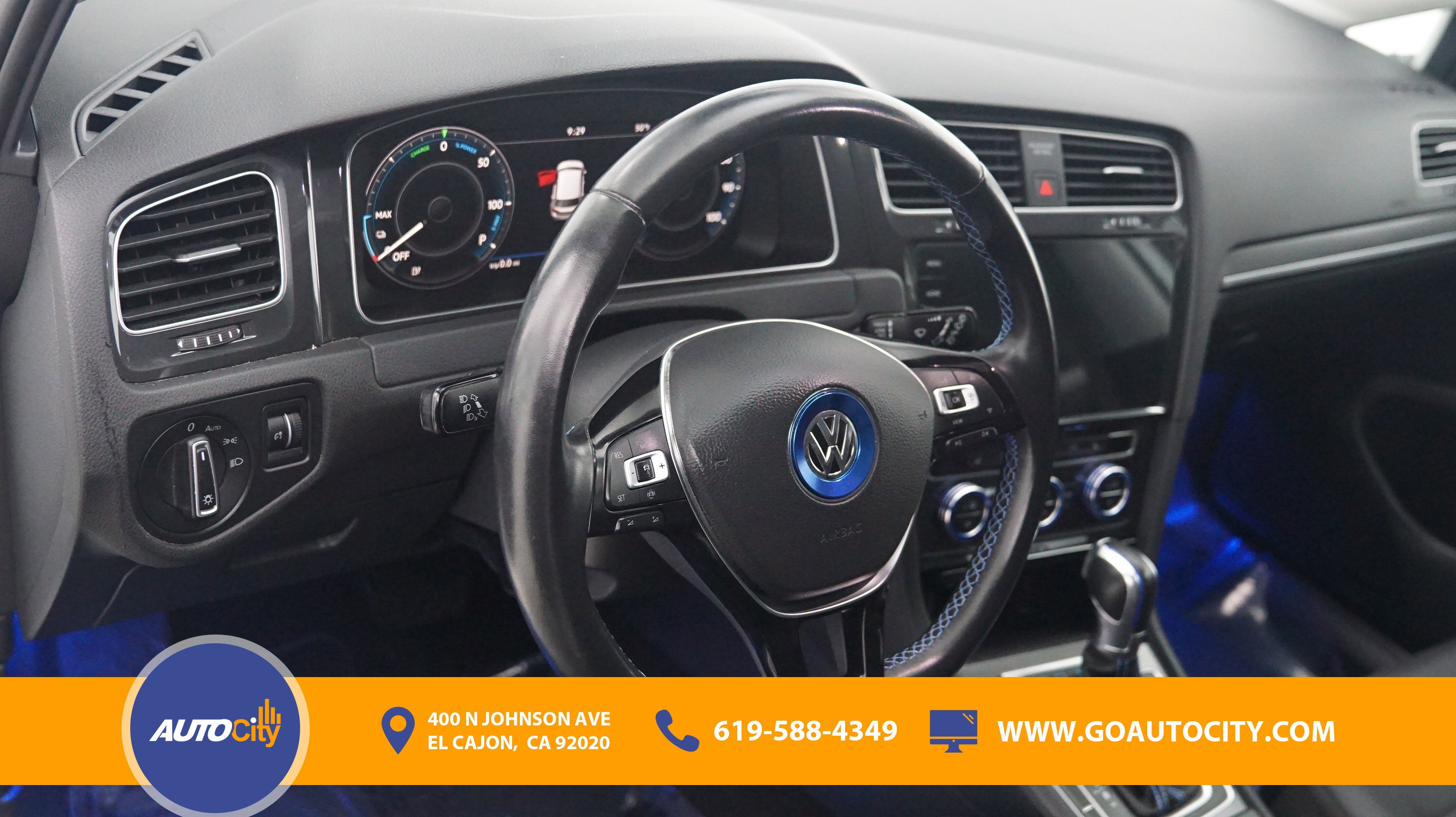 Used 2019 Volkswagen e-Golf SEL Premium image 20