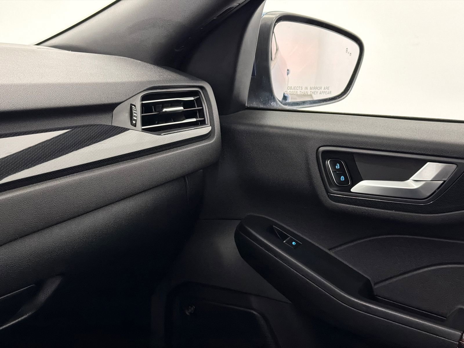 Used 2023 Ford Escape ST-Line Select w/ Tech Pack #2 image 26