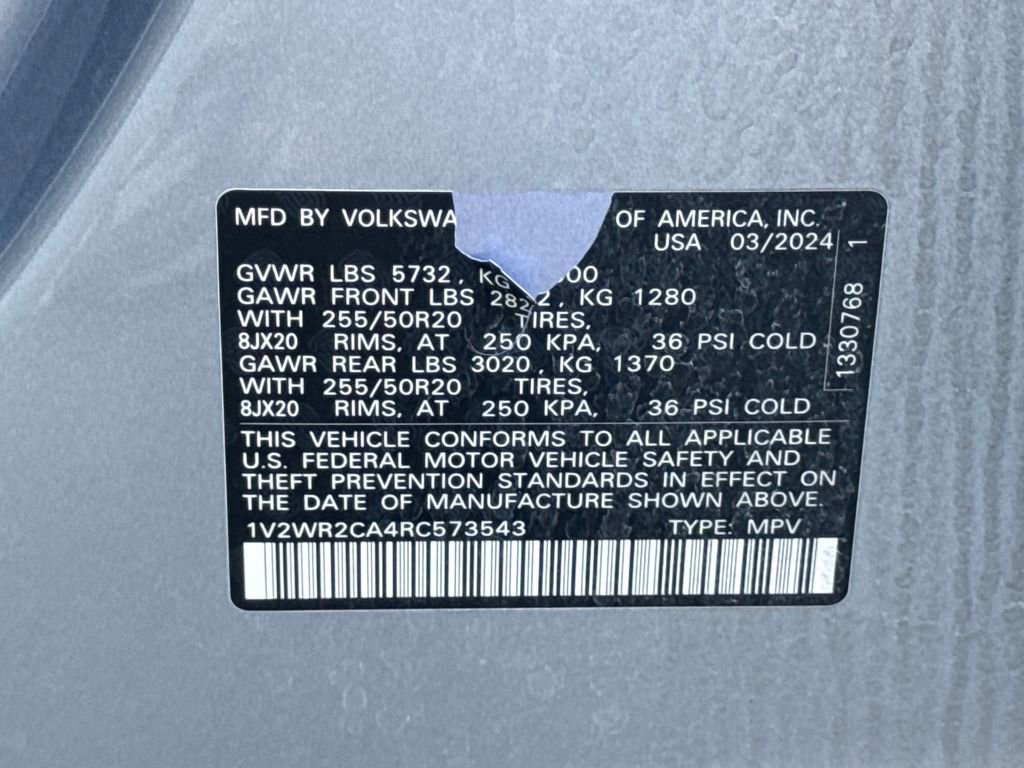 Used 2024 Volkswagen Atlas SE w/ Black Wheel Package image 30