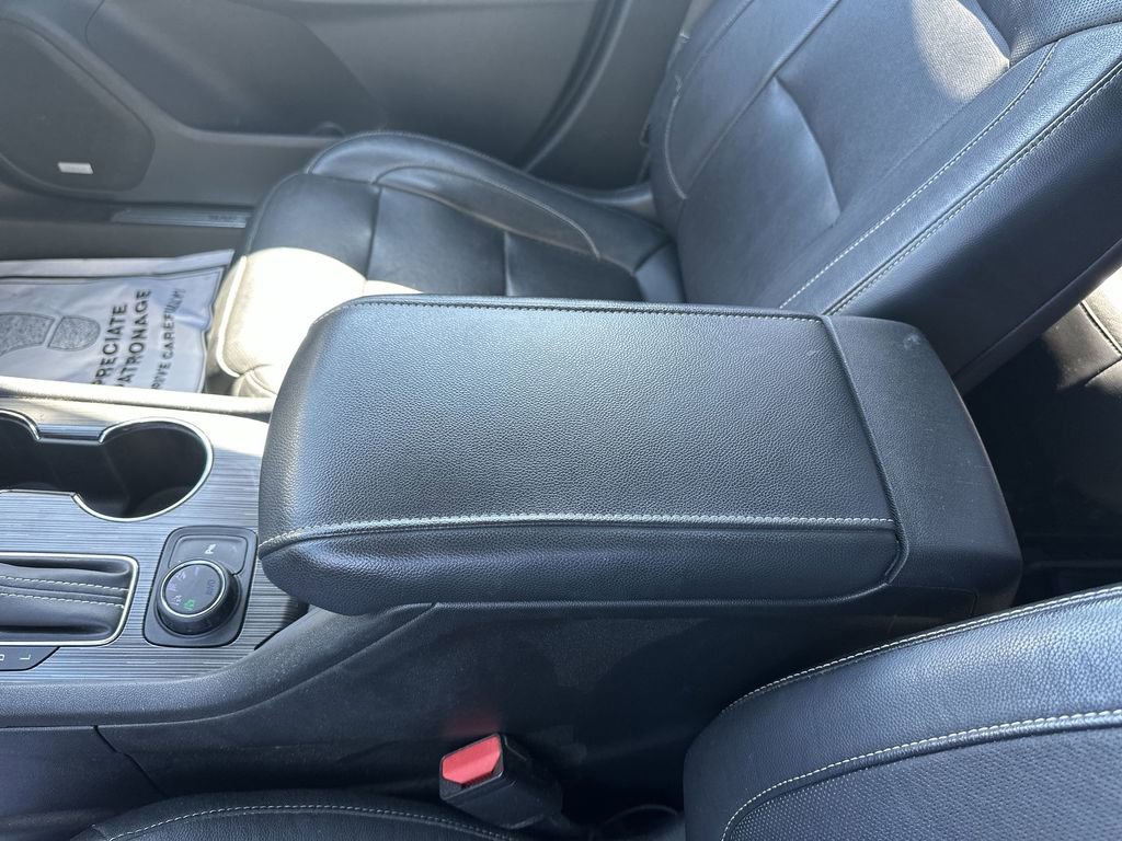 Used 2019 GMC Acadia SLT AWD/4WD image 27