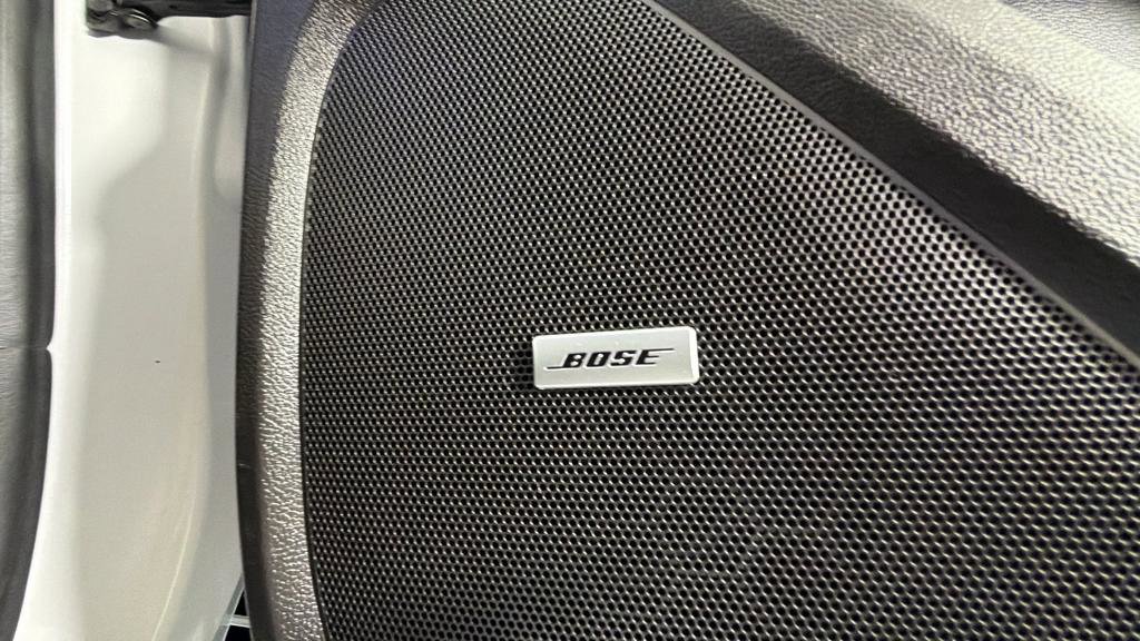 Used 2020 Chevrolet Traverse Premier FWD image 38