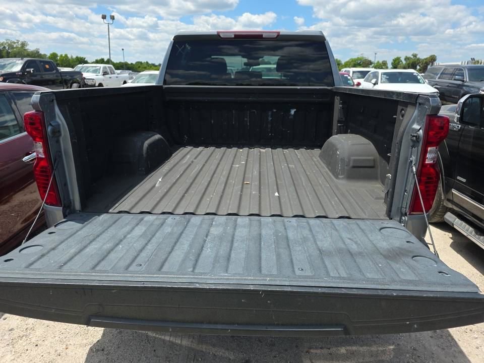 Used 2023 Chevrolet Silverado 1500 Custom AWD/4WD image 16