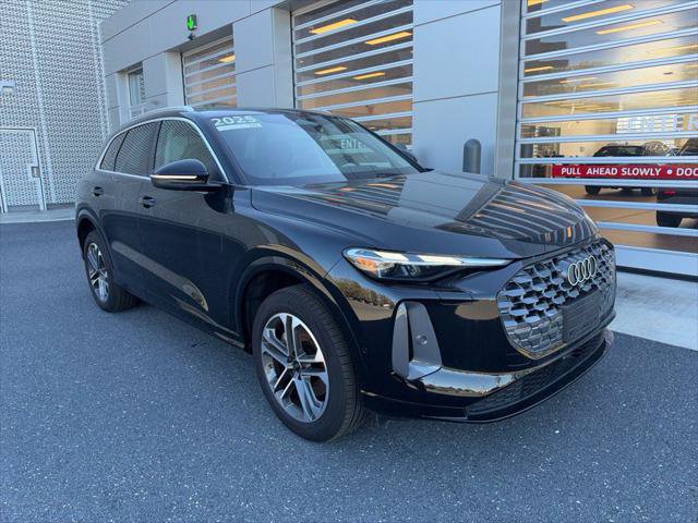 Certified 2025 Audi Q5 Premium w/ Convenience Package