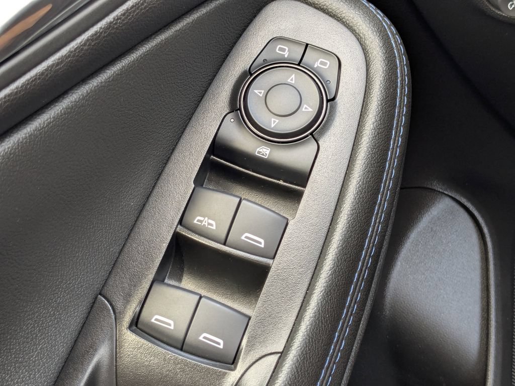 Used 2025 Buick Encore GX Sport Touring w/ Comfort Package FWD image 26