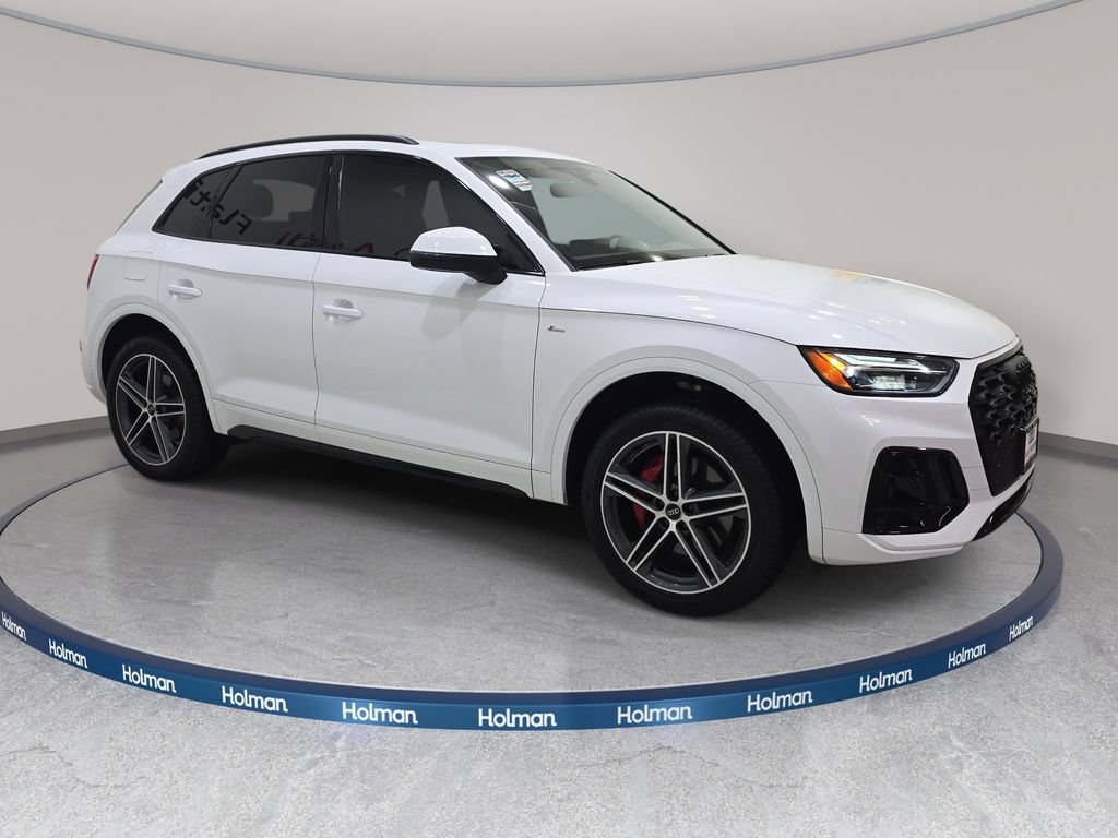 Certified 2024 Audi Q5 e Premium Plus w/ Premium Plus Package AWD/4WD image 5