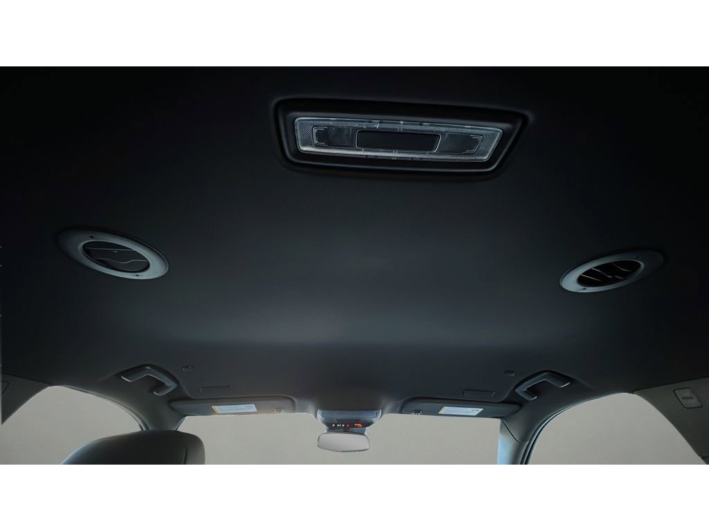 Certified 2025 Buick Enclave Preferred image 29