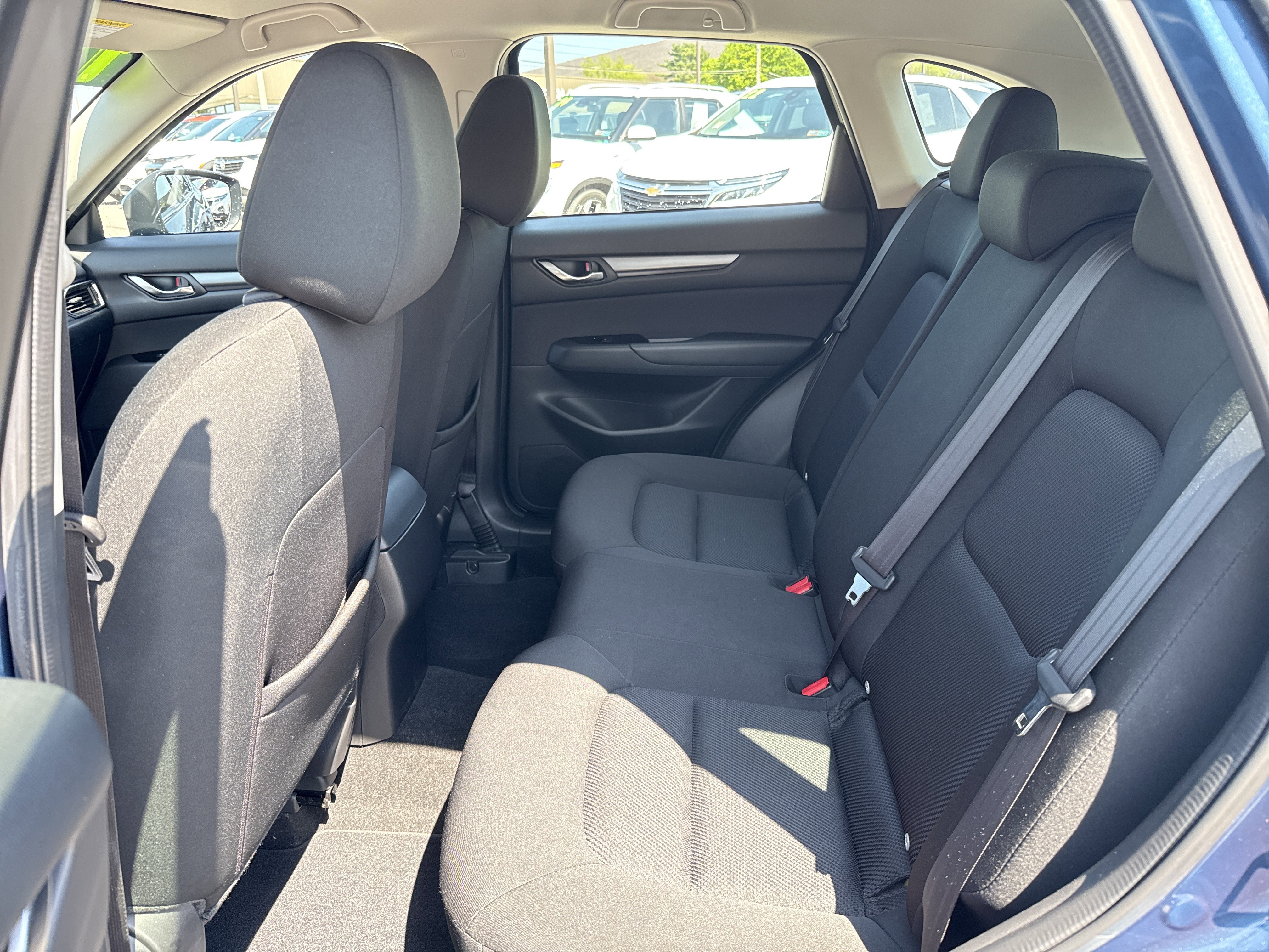 Used 2019 MAZDA CX-5 Sport image 13