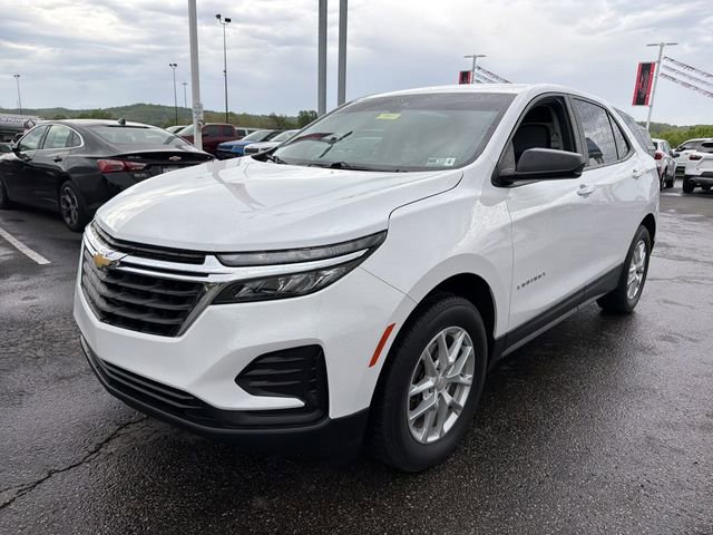 Used 2023 Chevrolet Equinox LS w/ LPO, Floor Liner Package image 10