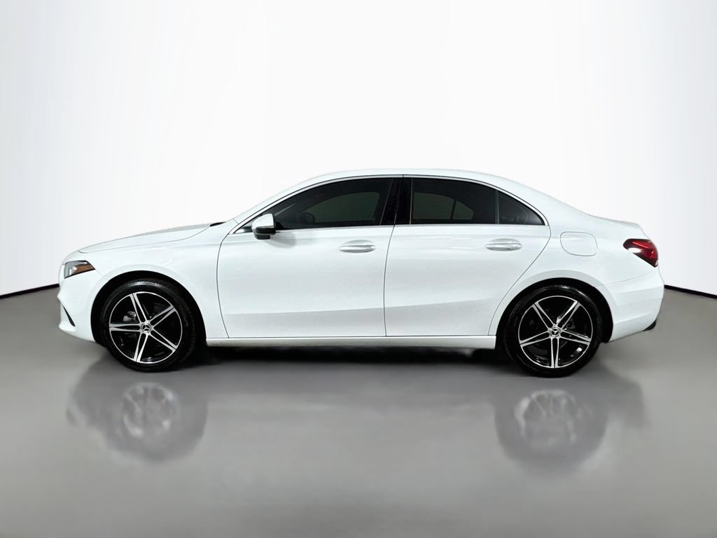 Used 2019 Mercedes-Benz A 220 4MATIC image 8