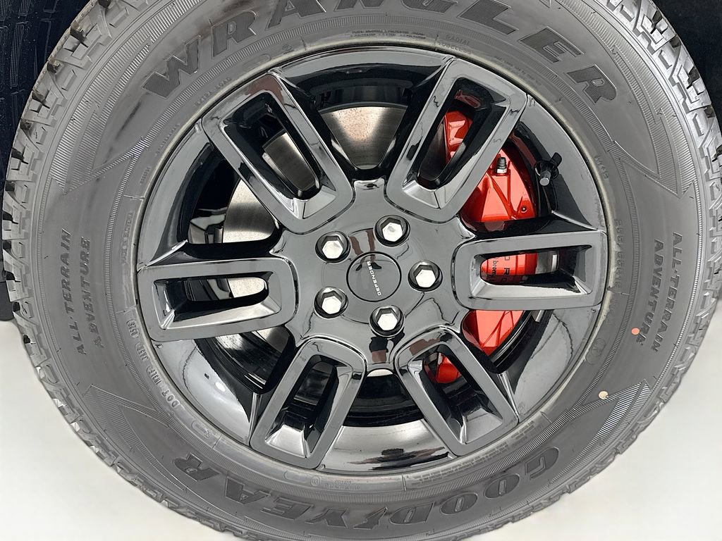 New 2026 Land Rover Defender 130 X AWD/4WD image 29