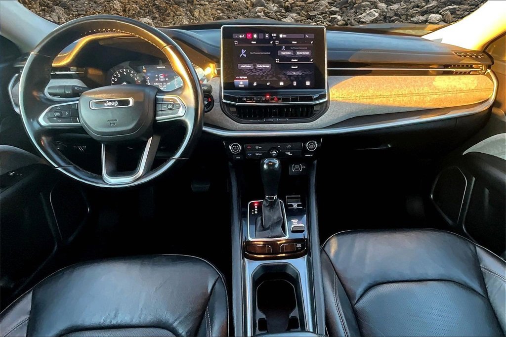 Used 2022 Jeep Compass Latitude image 13