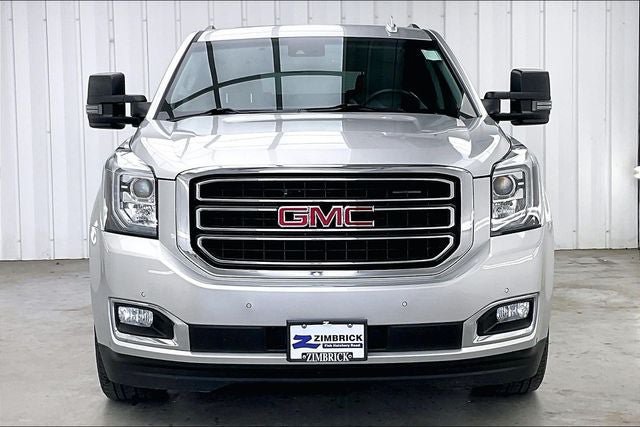 Used 2018 GMC Yukon XL SLT w/ Open Road Package AWD/4WD image 3