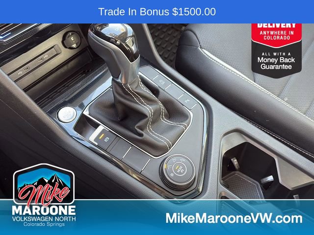 Certified 2025 Volkswagen Taos SEL image 28