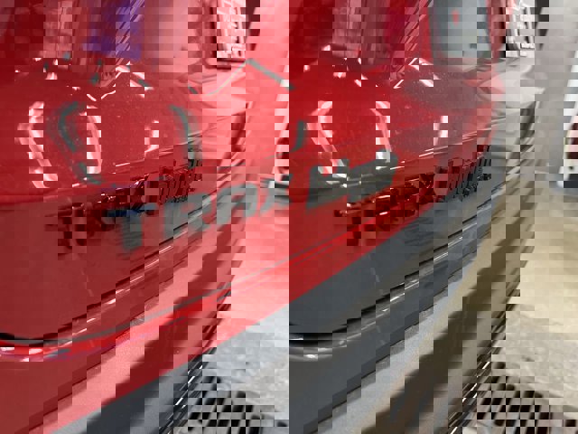 New 2026 Chevrolet Trax RS w/ Sunroof Package image 32