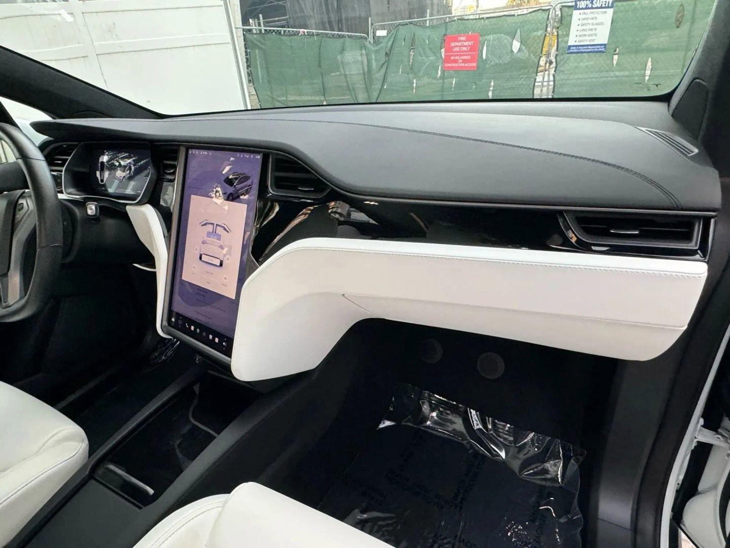 Used 2020 Tesla Model X Long Range AWD/4WD image 31