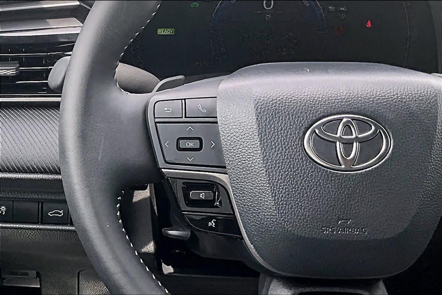 Used 2025 Toyota Camry SE w/ Convenience Package AWD/4WD image 23