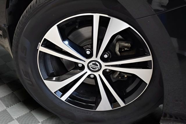 Used 2020 Nissan Sentra SV image 28