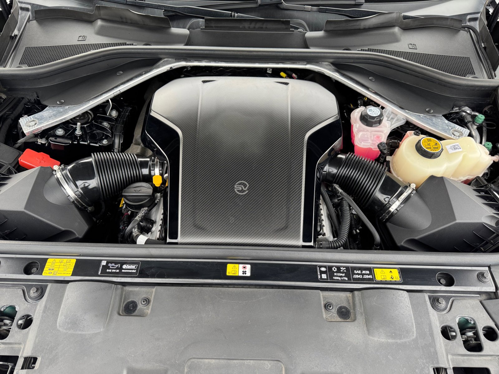 Used 2025 Land Rover Range Rover Sport SV Edition Two image 21