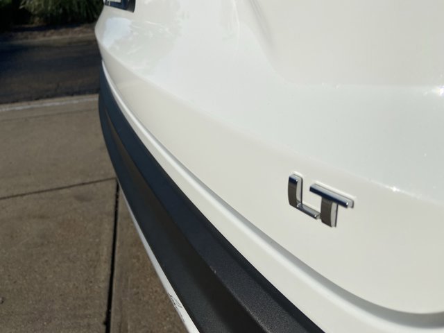 Used 2025 Chevrolet Trax LT w/ LT Convenience Package FWD image 49