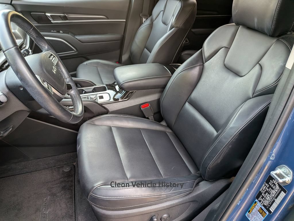 Used 2024 Kia Telluride S w/ S Sunroof Package FWD image 15