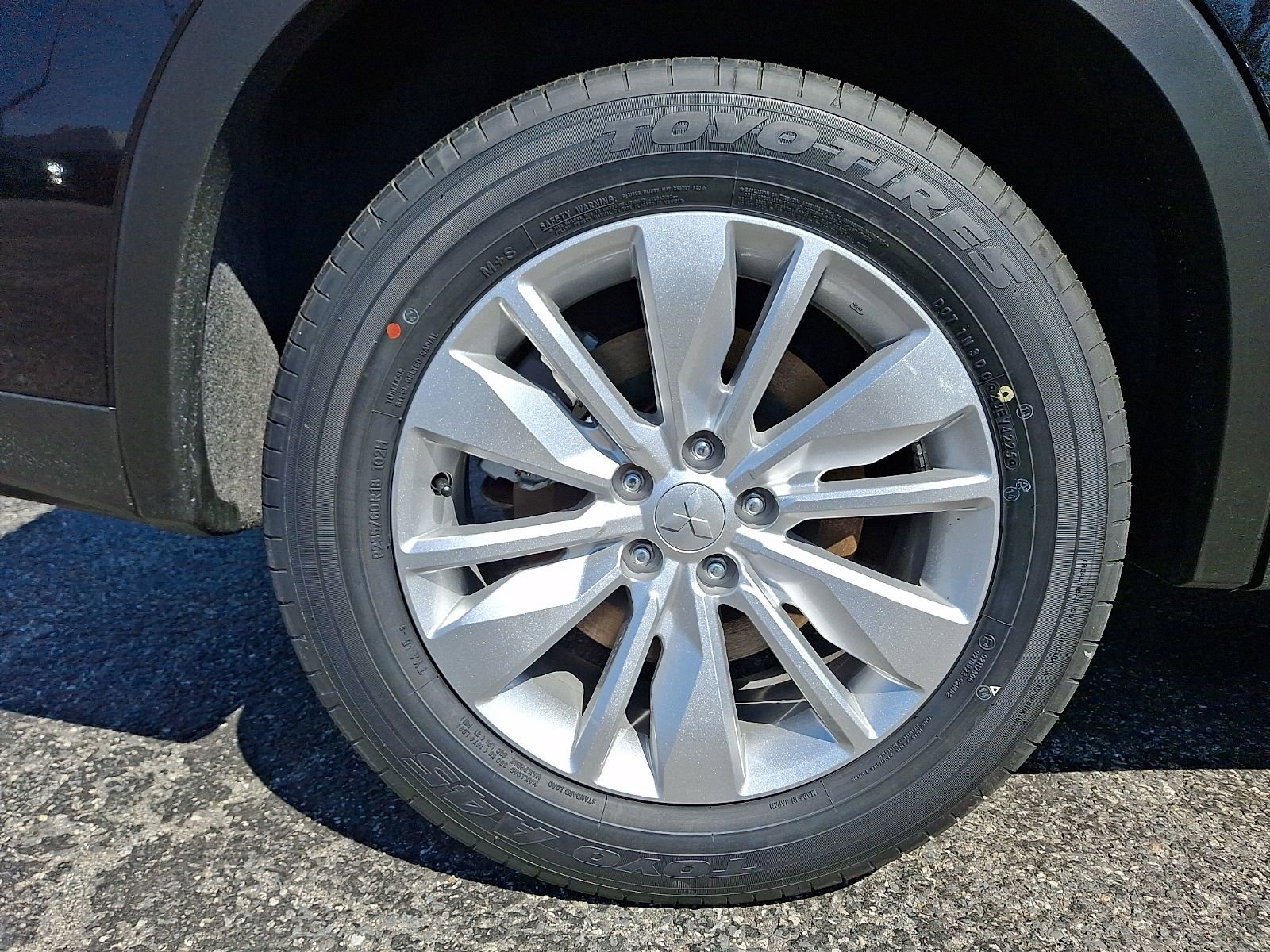 New 2026 Mitsubishi Outlander ES AWD/4WD image 9