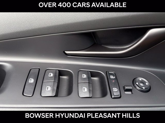 New 2026 Hyundai Elantra SEL Sport FWD image 6
