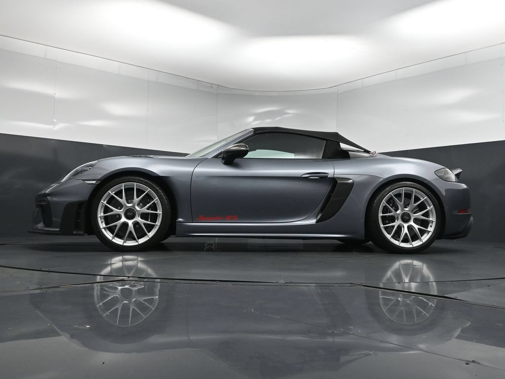 Used 2024 Porsche 718 Boxster Spyder RS RWD image 29