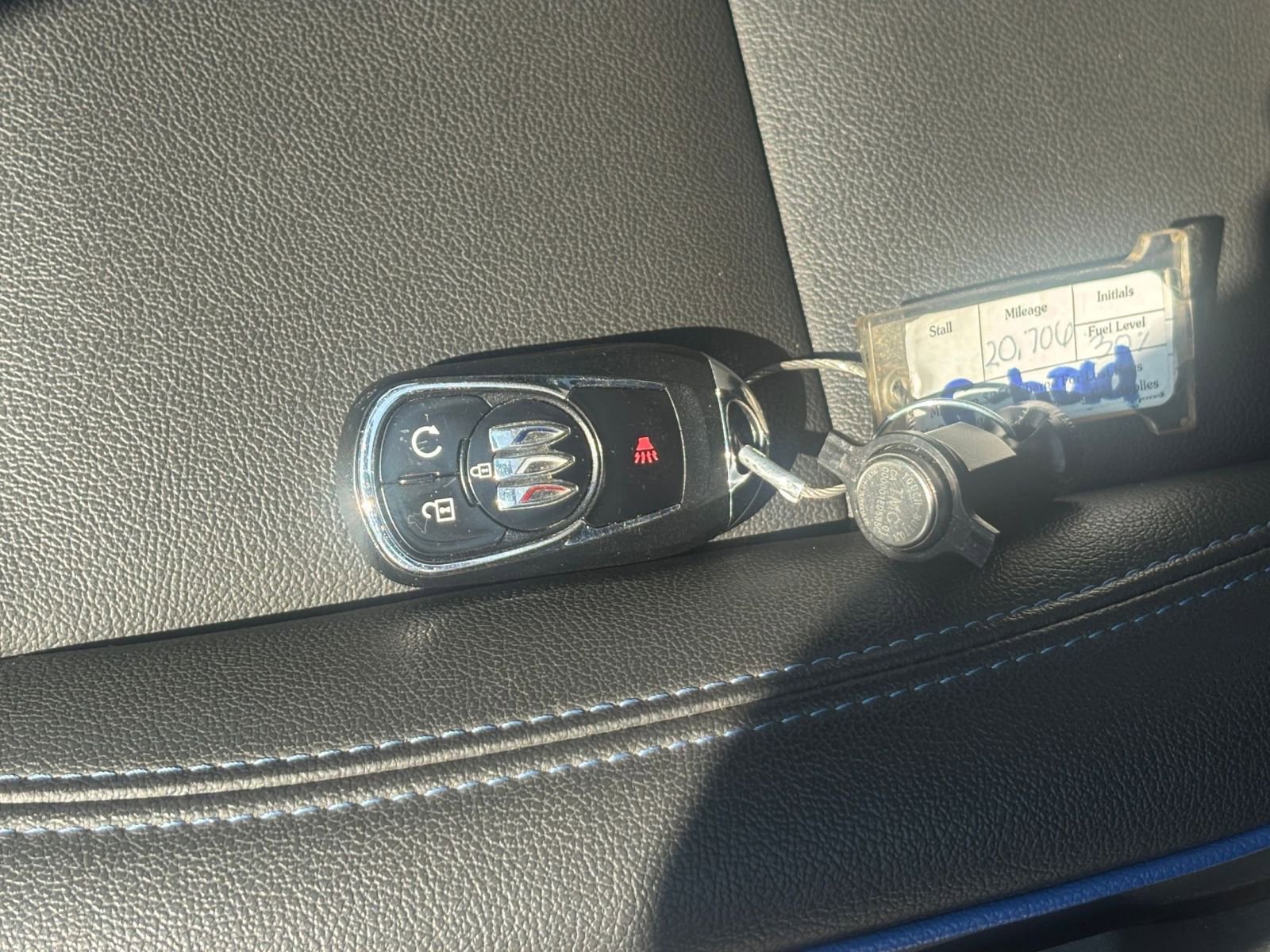 Used 2025 Buick Envista Sport Touring FWD image 21