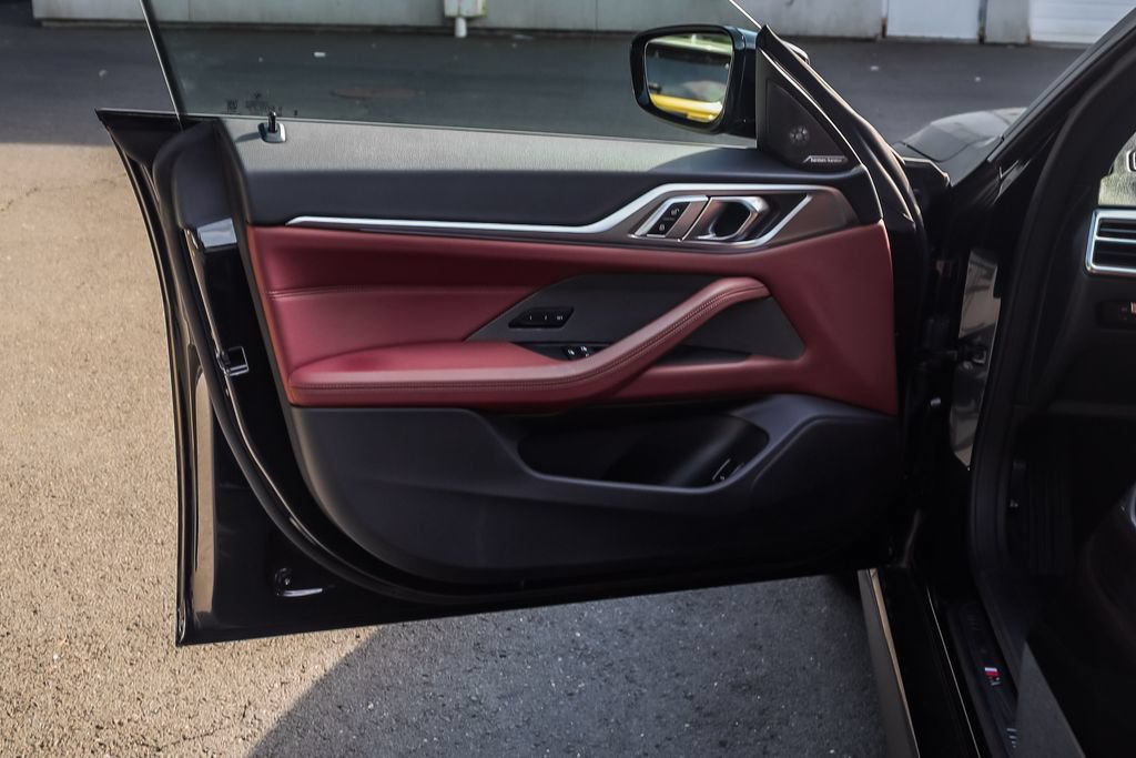 Used 2025 BMW i4 xDrive40i w/ M Sport Package AWD/4WD image 26