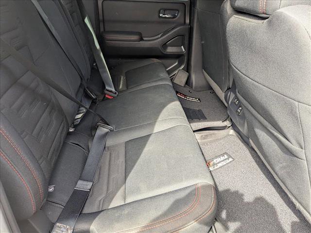 Used 2023 Nissan Frontier PRO-4X w/ Pro Convenience Package image 18