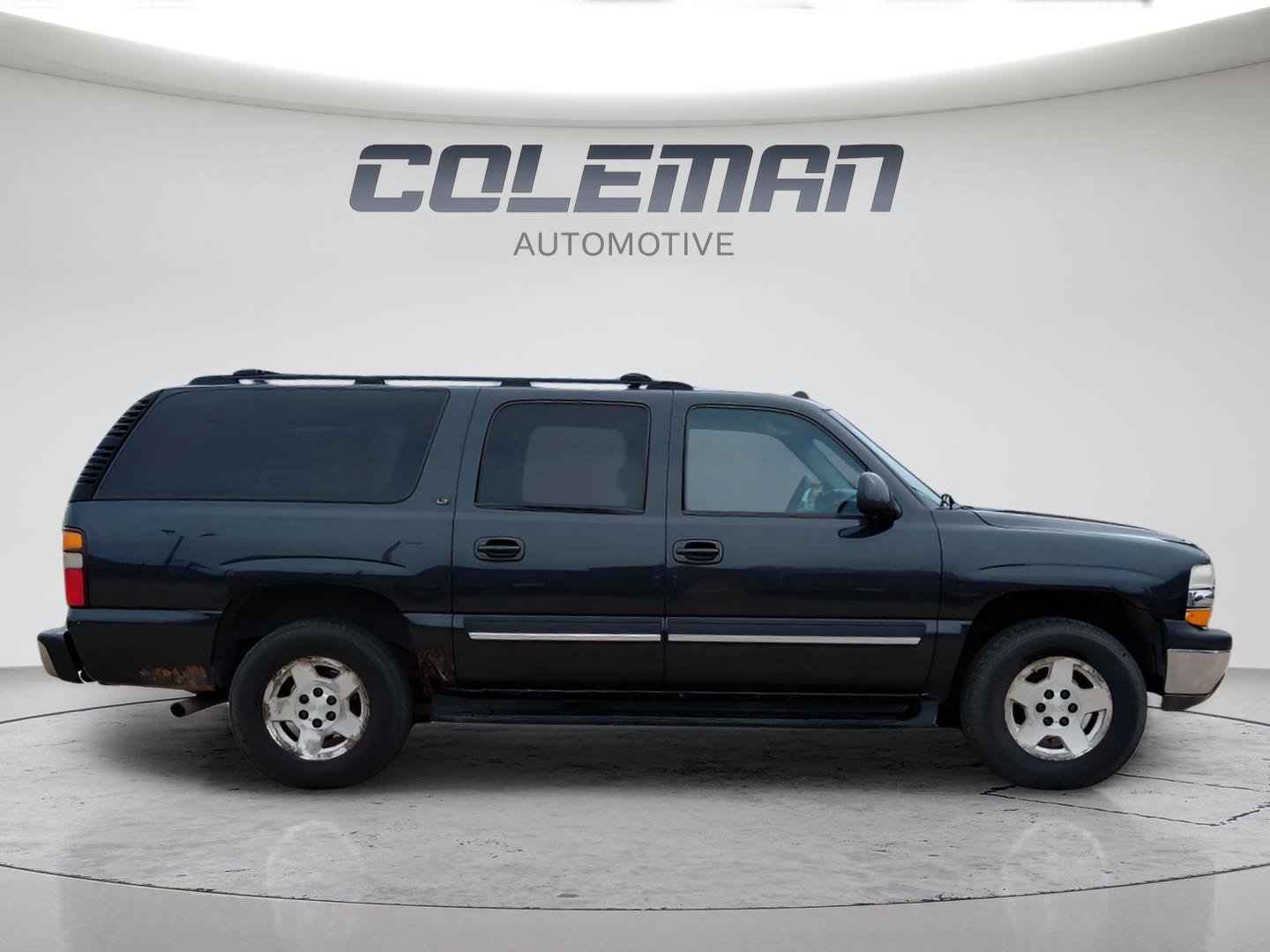 Used 2004 Chevrolet Suburban LT w/ Preferred Equipment Group AWD/4WD image 10