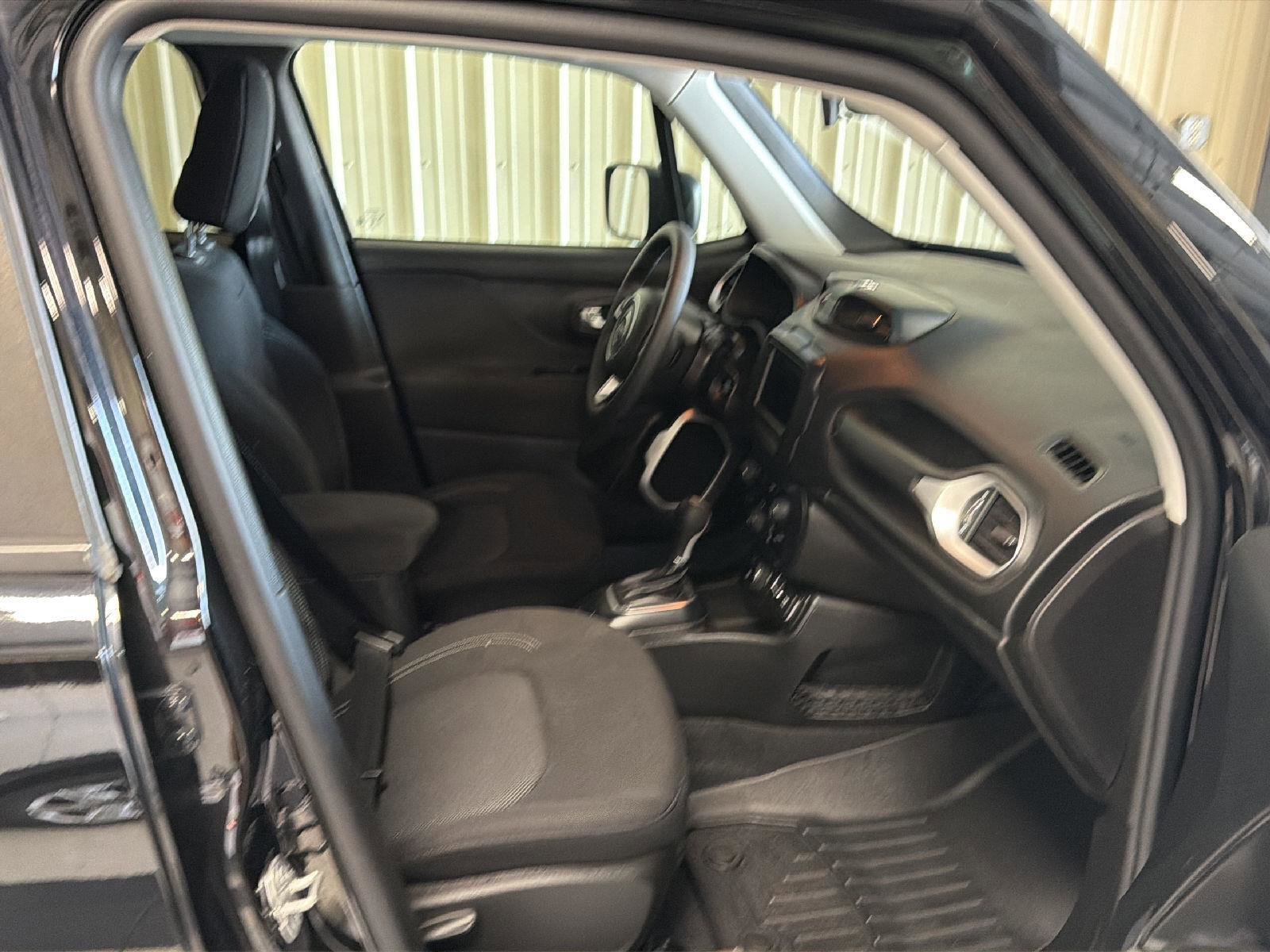 Used 2020 Jeep Renegade Sport image 11