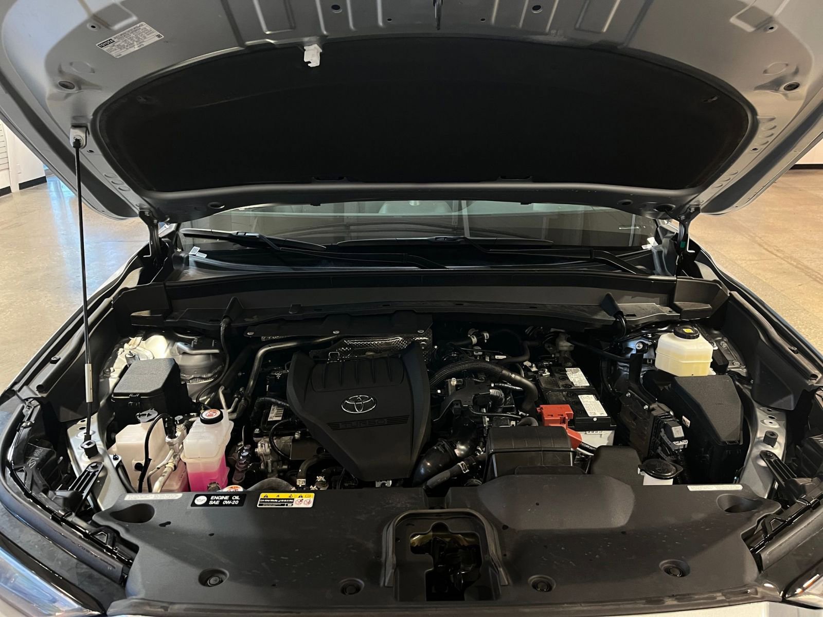 Used 2025 Toyota Grand Highlander FWD image 33