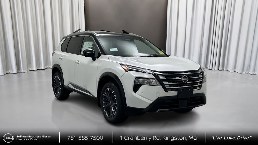 New 2026 Nissan Rogue Platinum image 3