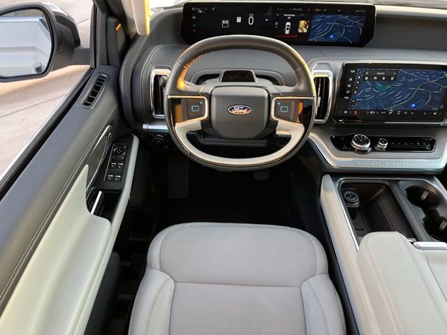 Used 2025 Ford Expedition Max Platinum image 18