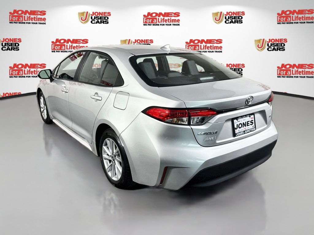 Certified 2026 Toyota Corolla LE w/ LE Premium Package FWD image 2