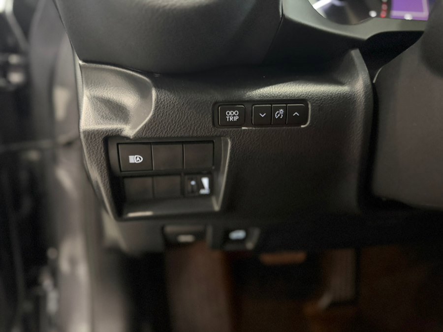 Used 2024 Lexus IS 350 F Sport w/ Accessory Package RWD image 12
