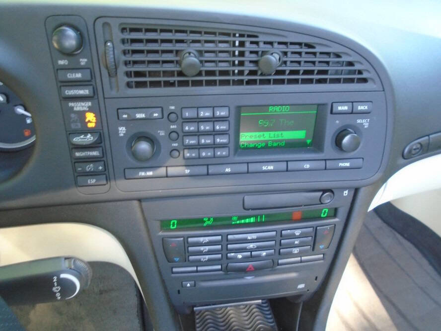 Used 2006 Saab 9-3 2.0T FWD image 13