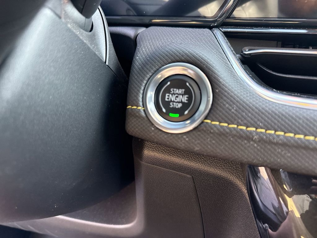 Used 2024 Chevrolet TrailBlazer ACTIV w/ Convenience Package image 18