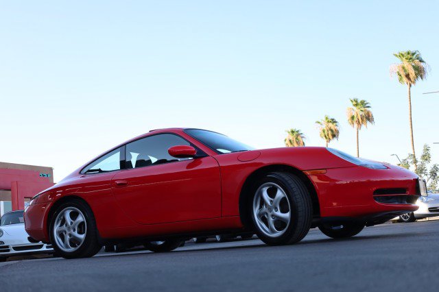 Used 2000 Porsche 911 Carrera RWD image 12