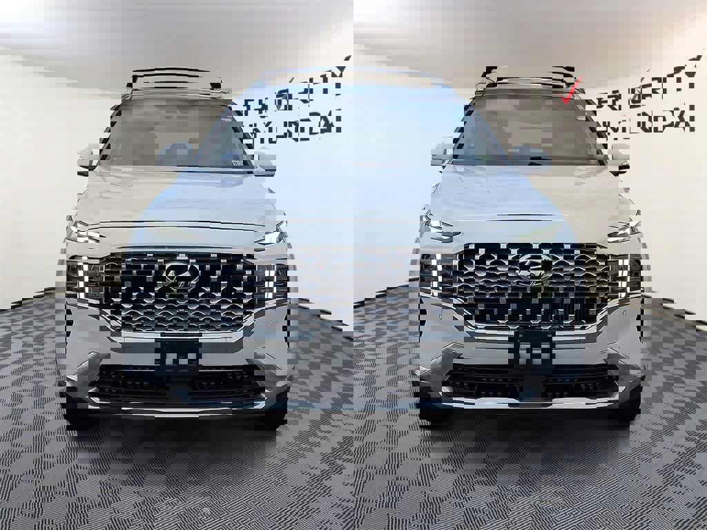 Used 2021 Hyundai Santa Fe Limited image 2