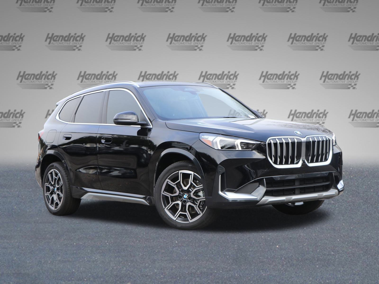 Certified 2025 BMW X1 xDrive28i w/ Technology Package image 2