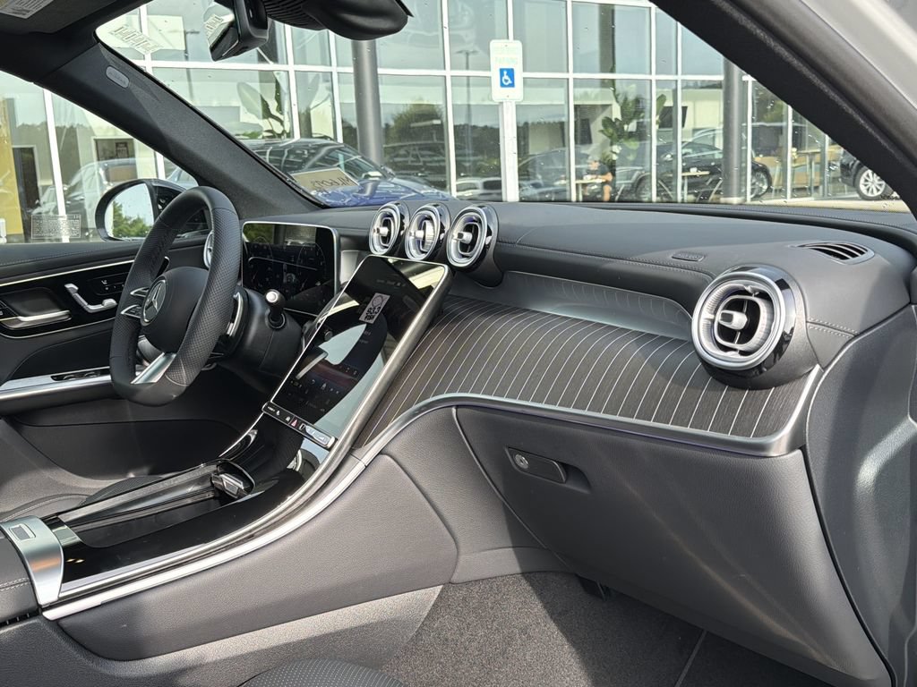 New 2026 Mercedes-Benz GLC 300 4MATIC image 19