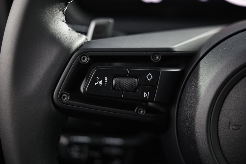 New 2026 Porsche Cayenne Coupe AWD/4WD image 35
