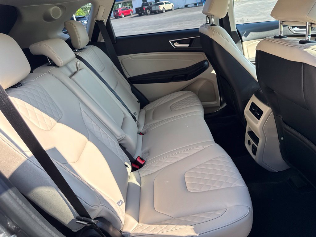 Used 2024 Ford Edge Titanium AWD/4WD image 13